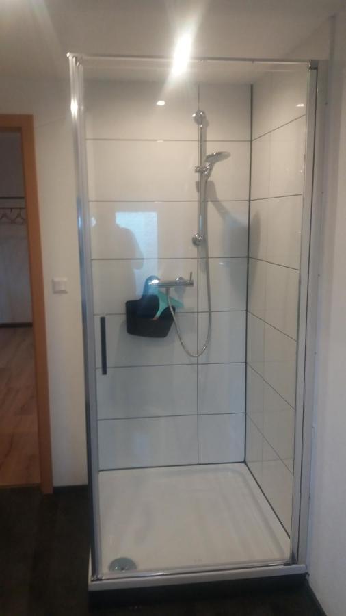 Fam.Singer Apartment Garching an Der Alz Bagian luar foto