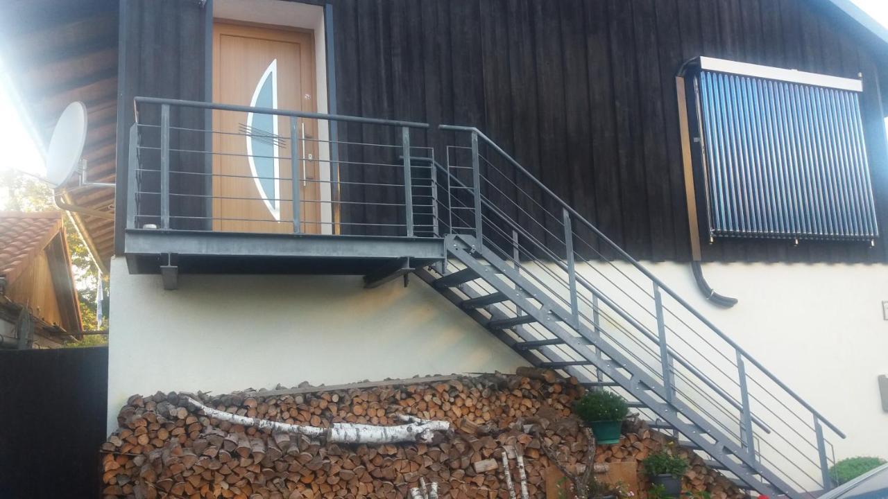 Fam.Singer Apartment Garching an Der Alz Bagian luar foto